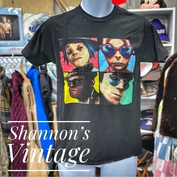 Hot Topic Other - Gorillaz sz small tee A13